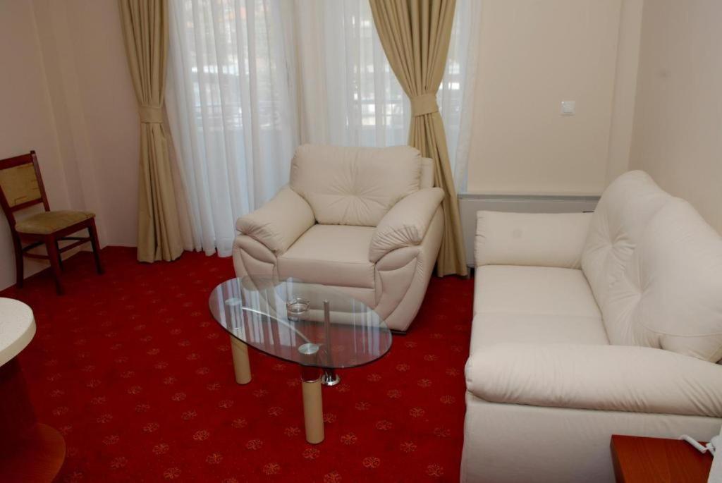 Hotel Salida Prilep Buitenkant foto